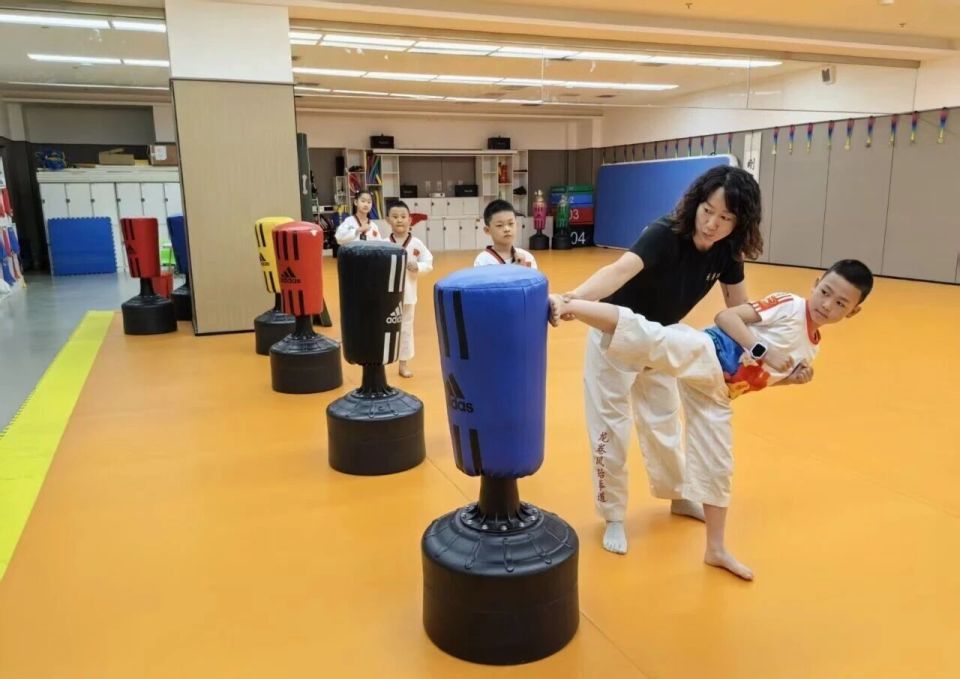 城市微变 幸福生活丨场馆焕新、公园添彩、社区发力!六师全民健身燃动全城